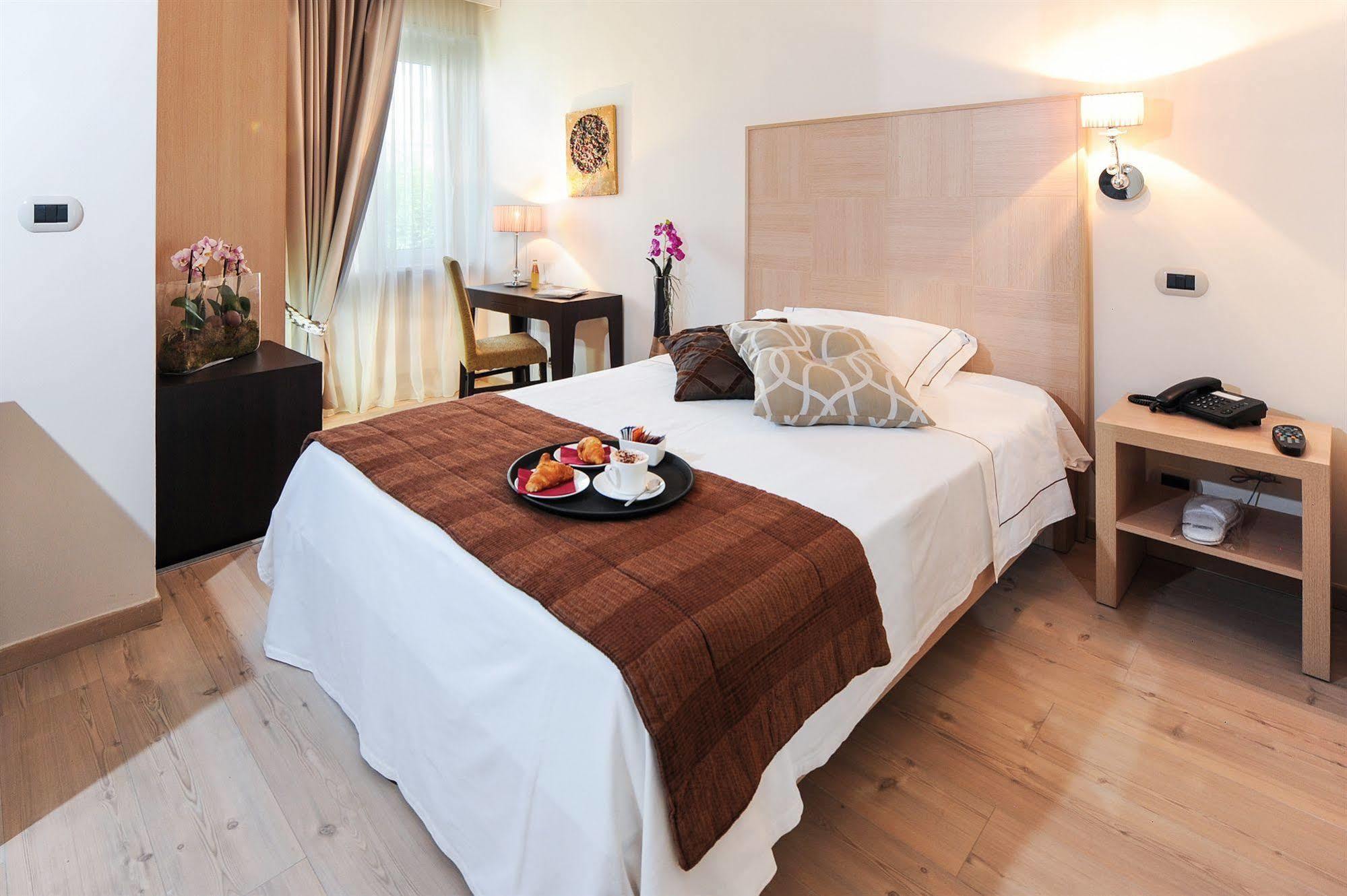 Villa Maria Cristina Касерта Екстериор снимка