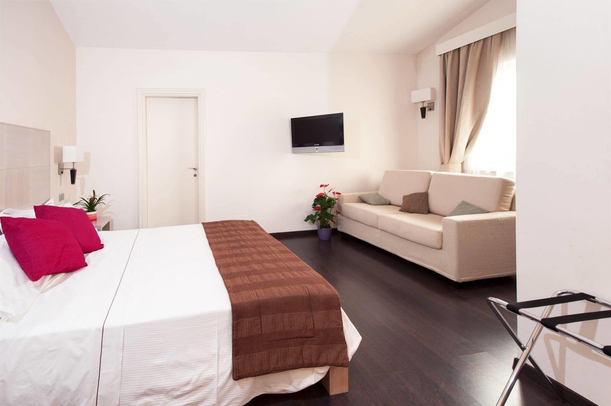 Villa Maria Cristina Касерта Екстериор снимка