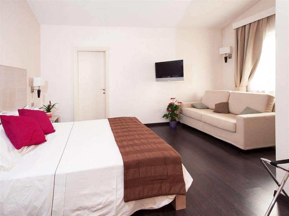 Villa Maria Cristina Касерта Екстериор снимка
